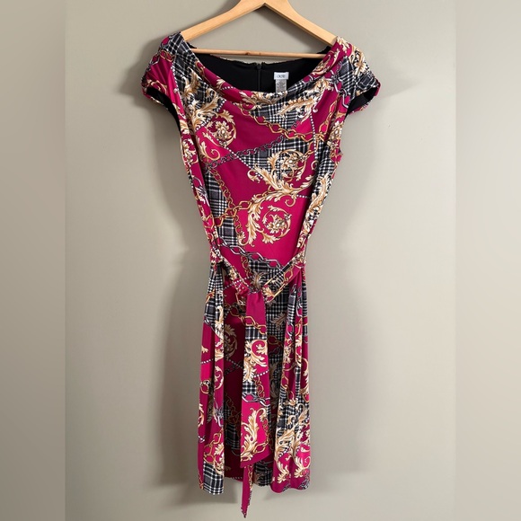 Dresses & Skirts - Vintage Cache ‘Versace’ Print Dress: Size Medium